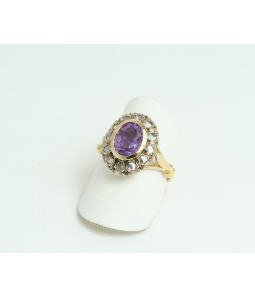 Anello Stile Antico